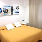 Naika Studios & Apartments