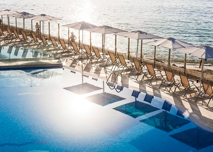 Globales Santa Lucia - Adults Only 18