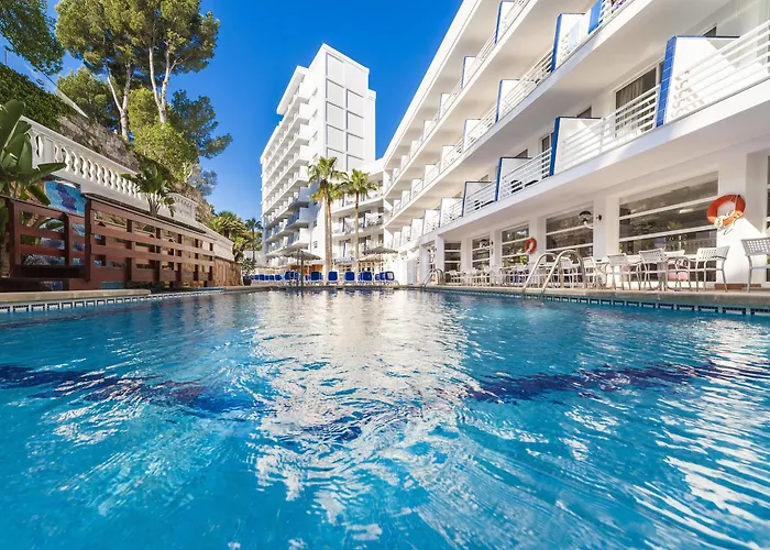 Globales Palmanova Palace (Adults Only)