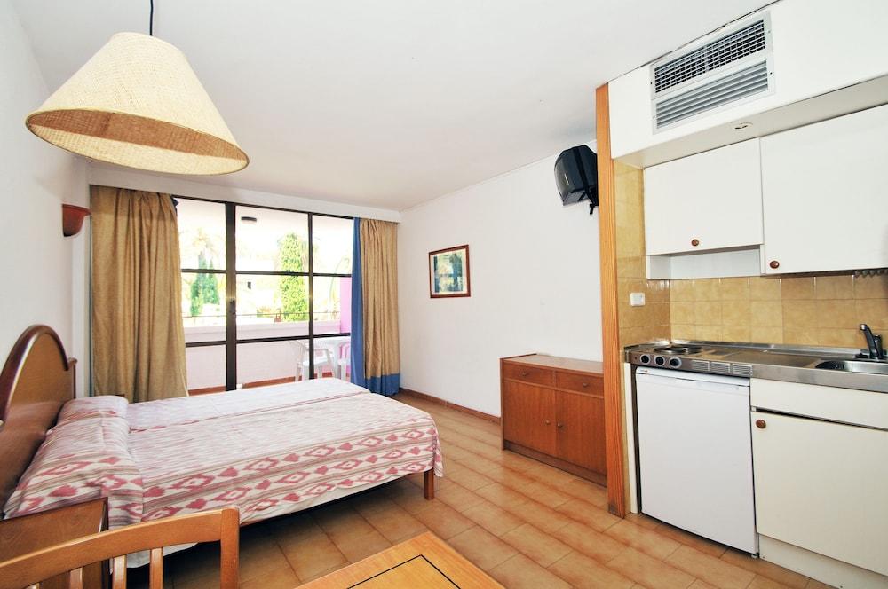 Apartment By Trh (adults Only)