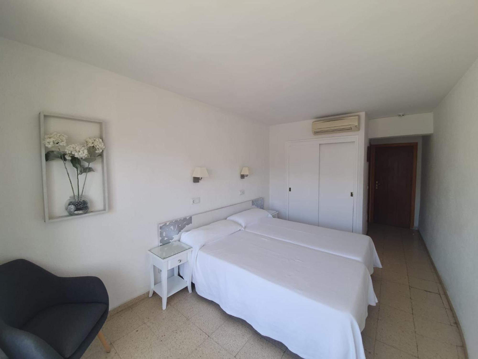 Roberto 2* Palma Nova (Mallorca)