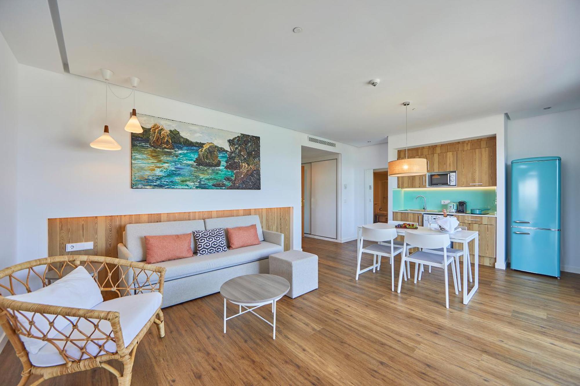 Ponent Mar Aparthotel