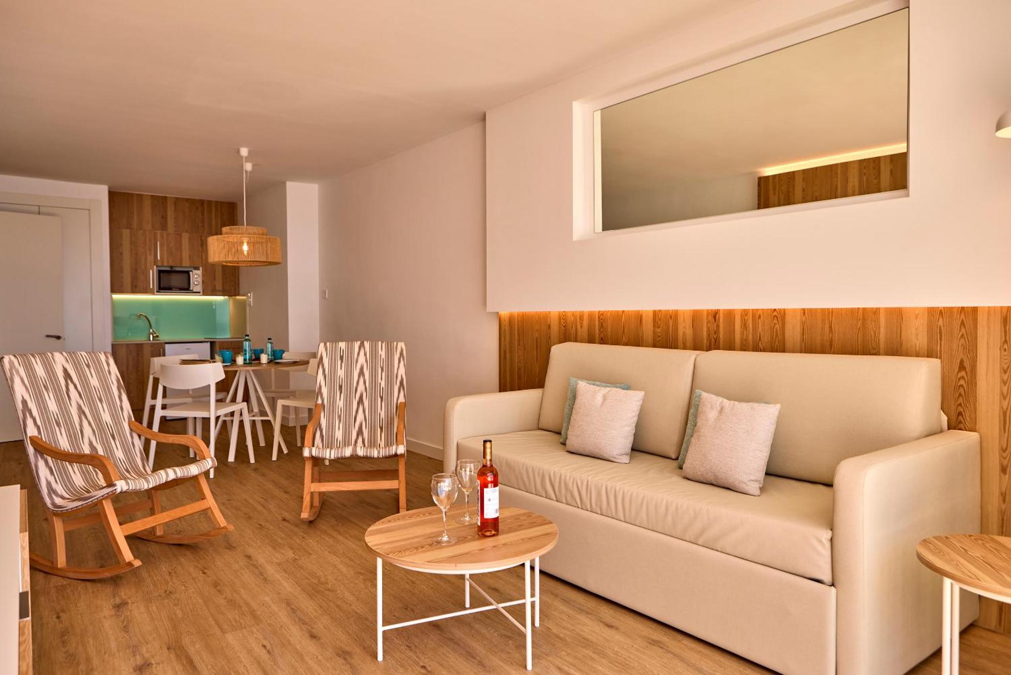 Ponent Mar Aparthotel