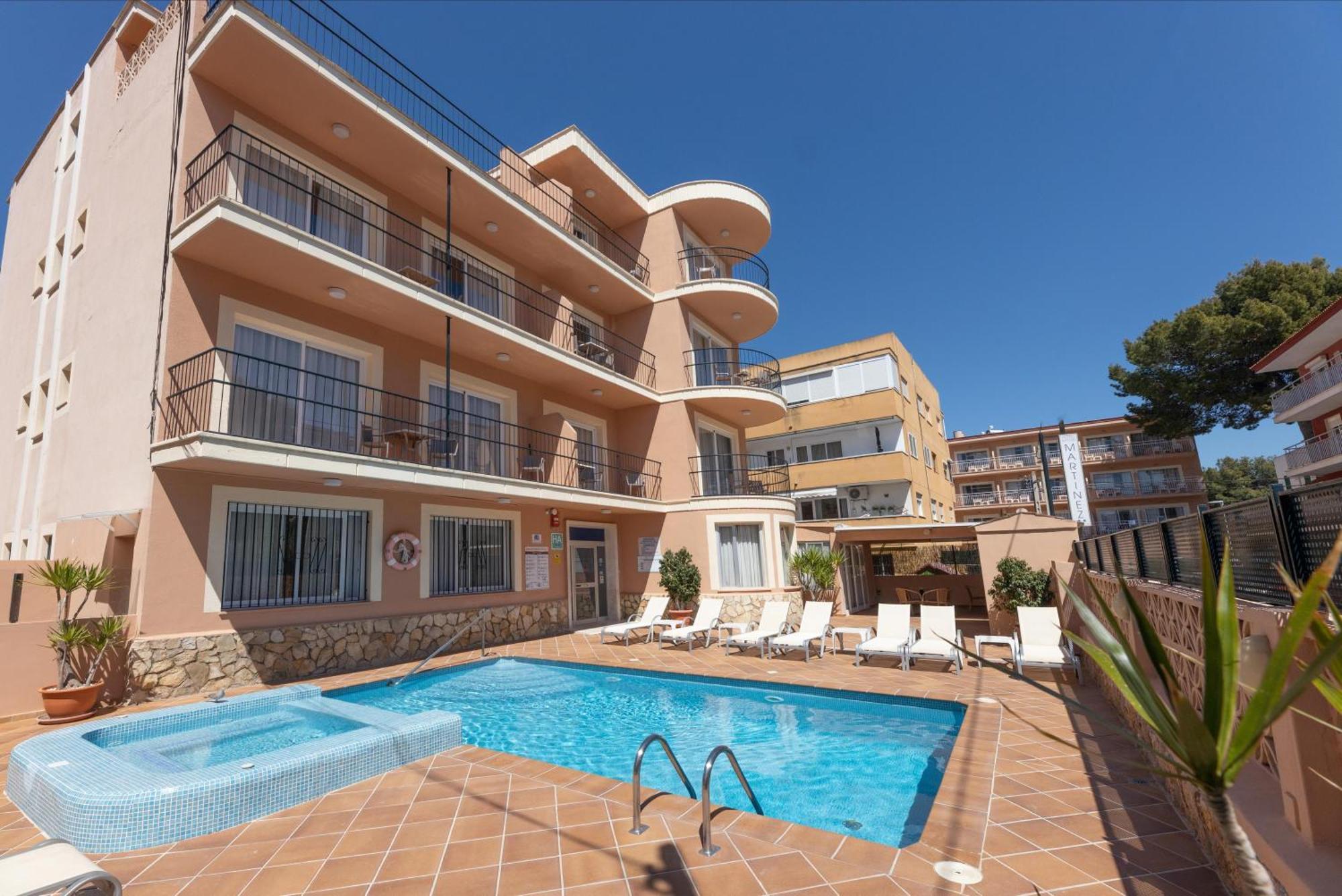 Martinez Palma Nova (Mallorca)