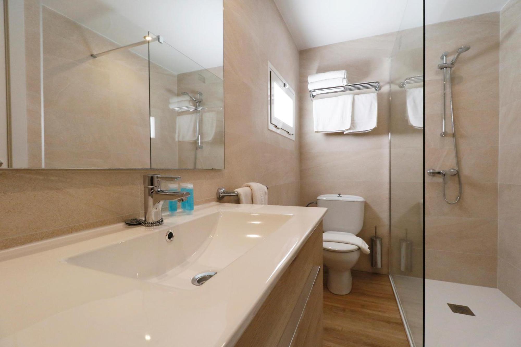 Naika & Apartamento Palmanova