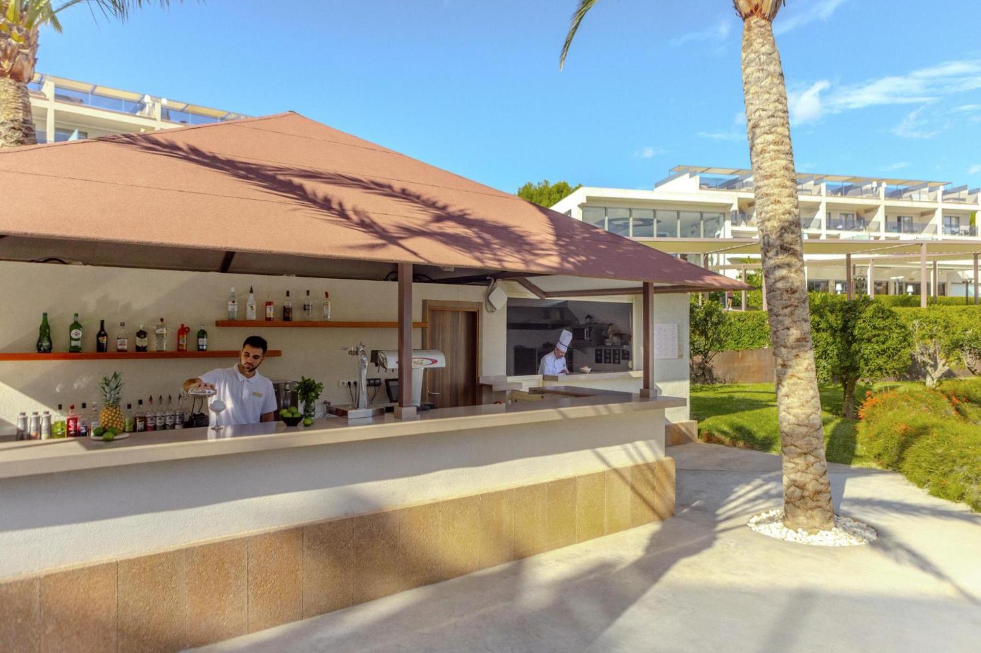 Aparthotel Zafiro Palace Palma Nova (Mallorca)