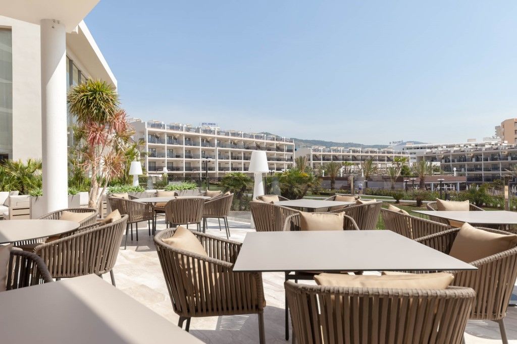Zafiro Palace Aparthotel 5*