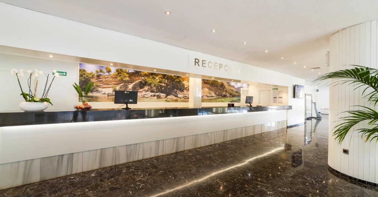Globales Mimosa Hotel 4*