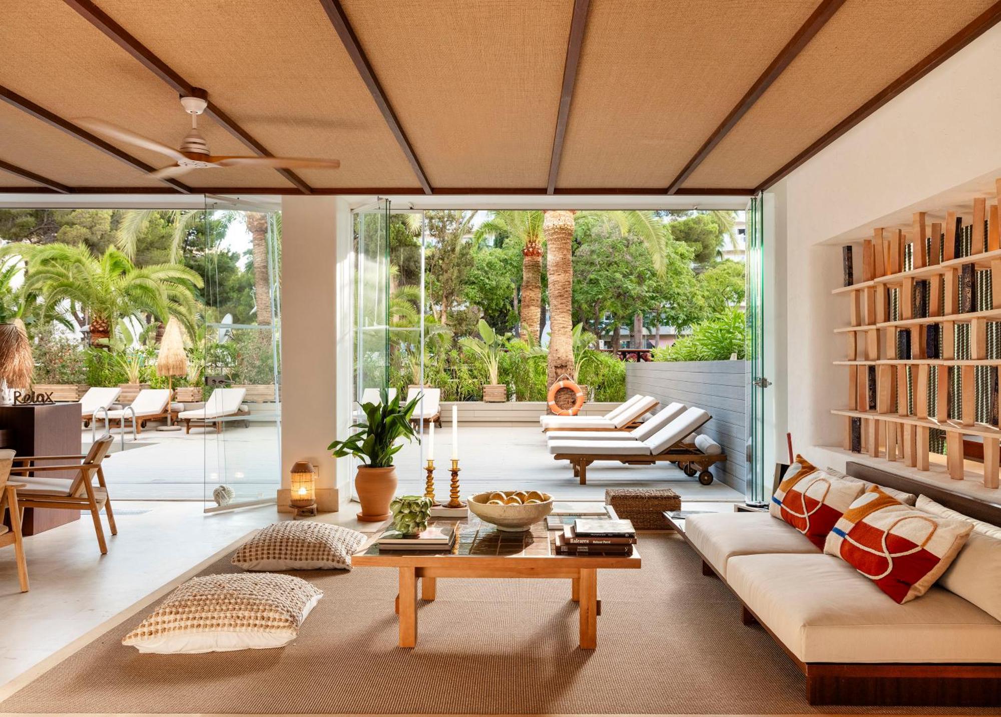 Hotel Innside By Meliá Cala Blanca 4*