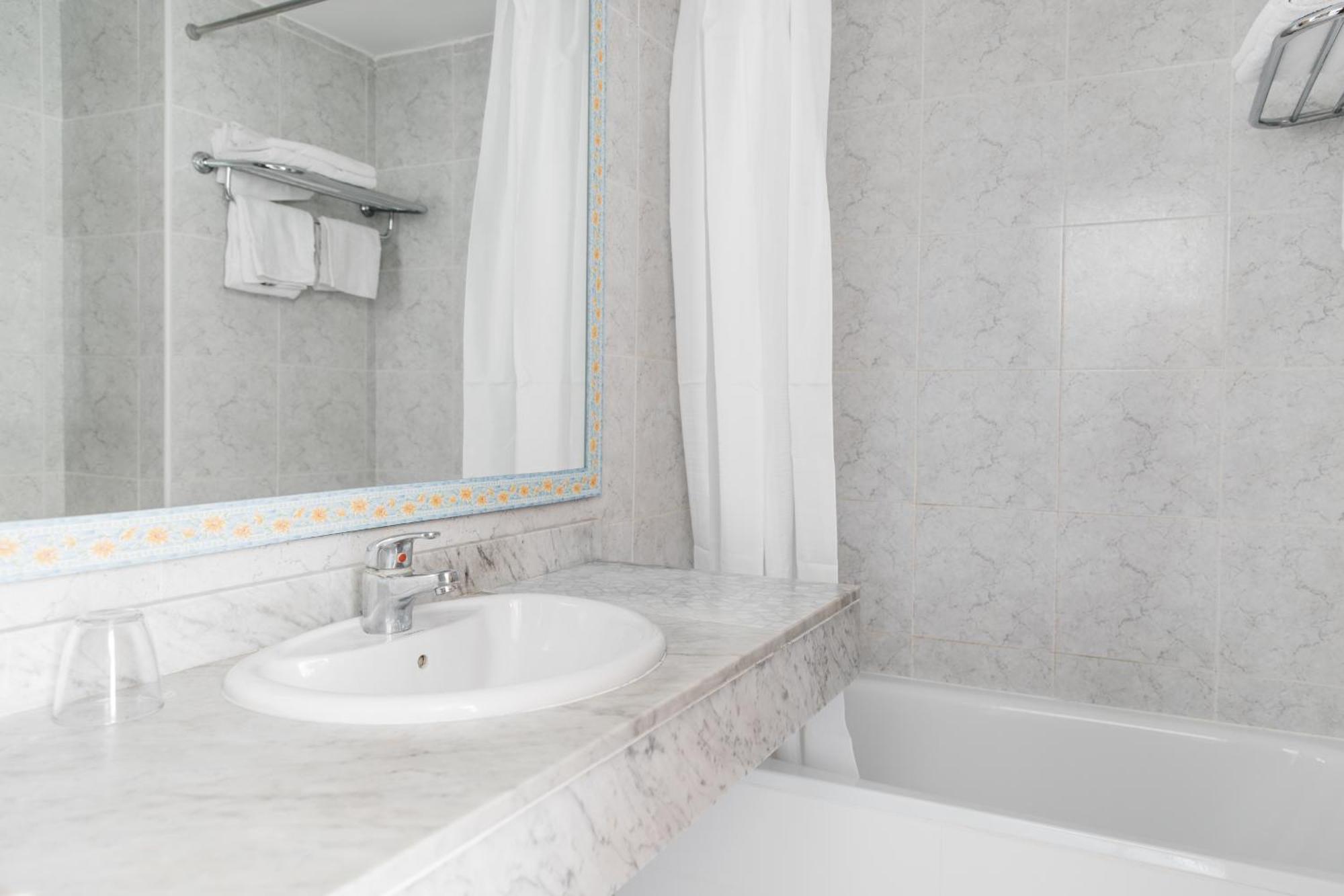 Balear Apartment *