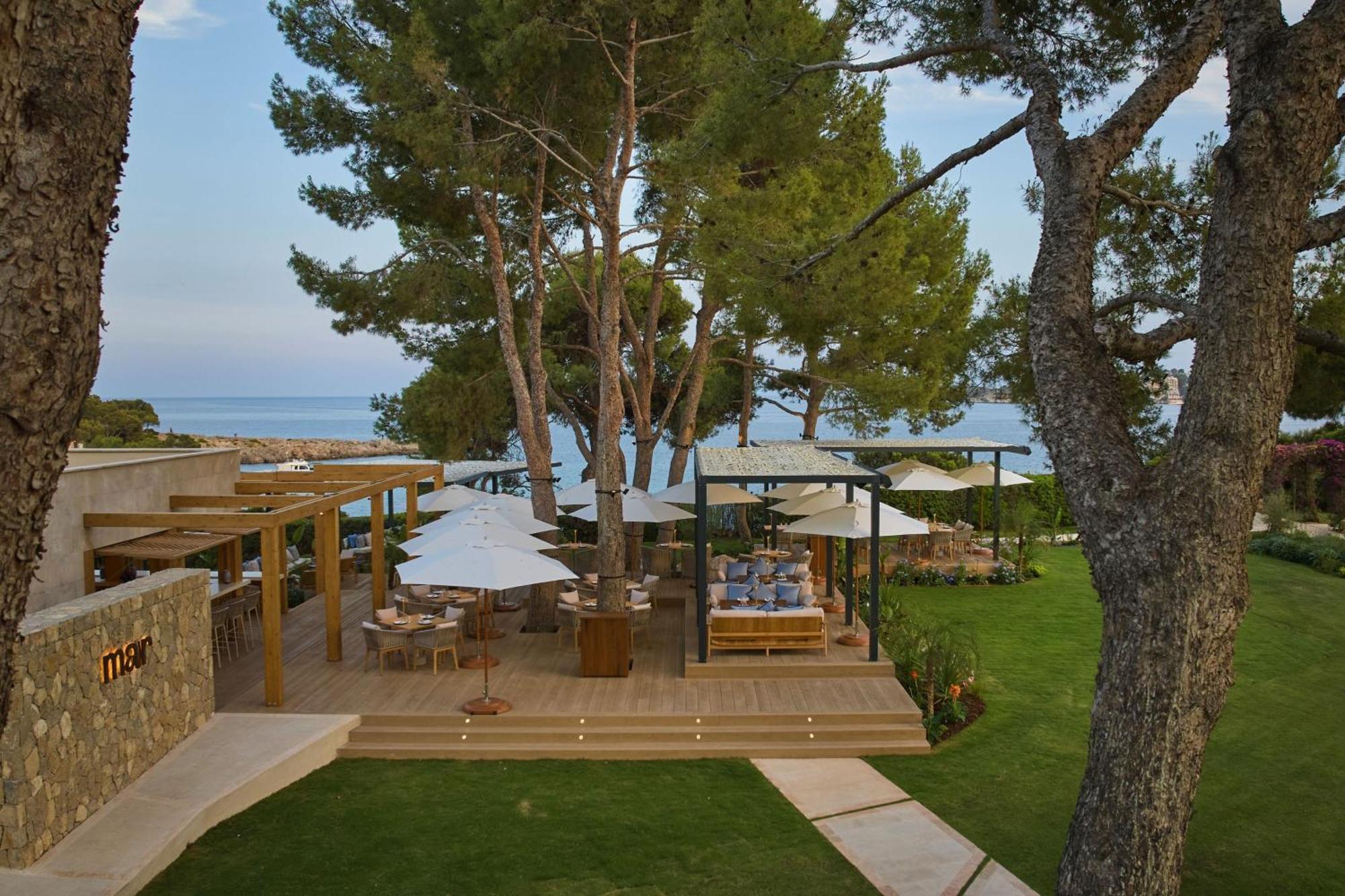 The St. Regis Mardavall Mallorca Resort 5*