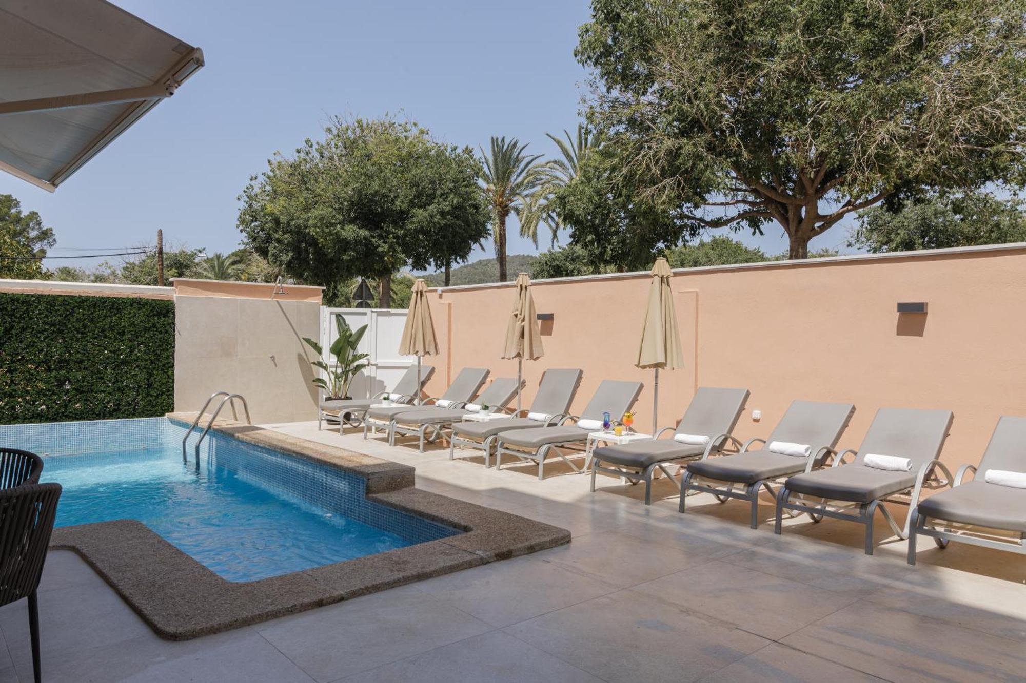 Gabarda Hotel