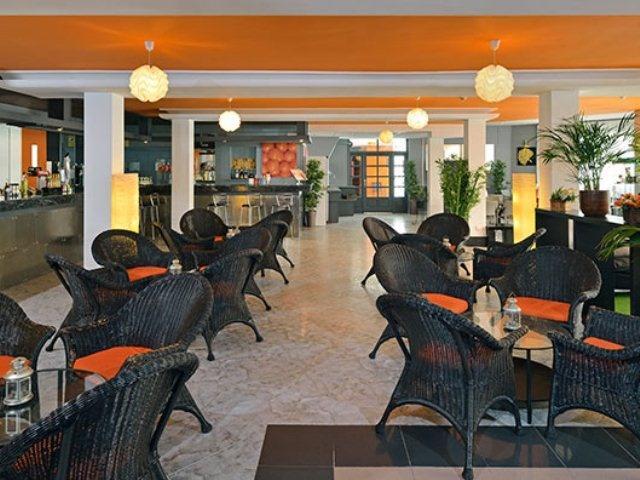 Apartahotel Sol Lunamar - Adults Only
