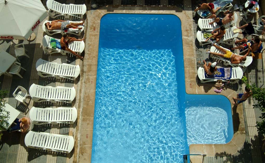 Aparthotel Martinez 2*